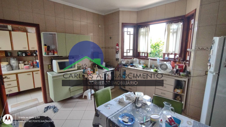 Imagem Casa com 3 Quartos à Venda, 228 m² em Jardim Santa Maria - Jacareí Imagem Casa com 3 Quartos à Venda, 228 m² em Jardim Santa Maria - Jacareí