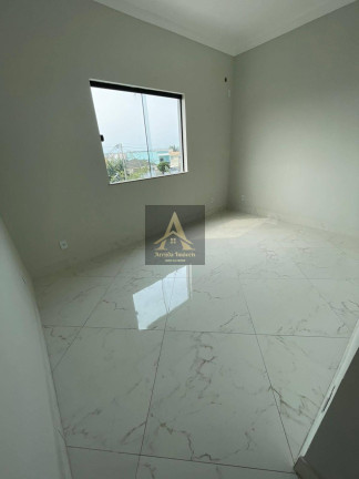 Imagem Casa com 3 Quartos à Venda, 360 m² em Nova São Pedro - São Pedro Da Aldeia