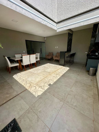 Imagem Casa com 3 Quartos à Venda, 122 m² em Setor Três Marias - Goiânia Imagem Casa com 3 Quartos à Venda, 122 m² em Setor Três Marias - Goiânia