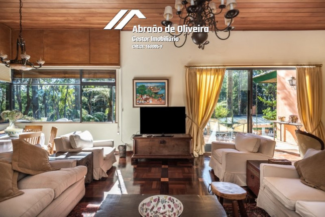 Imagem Casa com 4 Quartos à Venda, 1.199 m² em Toriba - Campos Do Jordão