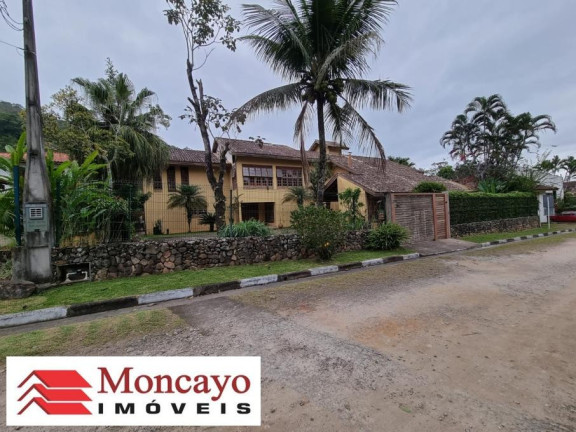 Sobrado com 6 Quartos à Venda, 700 m² em Loteamento Recanto Sandra - Caraguatatuba