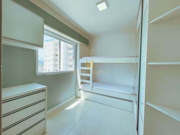 Imagem Apartamento com 3 Quartos à Venda, 102 m² em Centro - Balneário Camboriú Imagem Apartamento com 3 Quartos à Venda, 102 m² em Centro - Balneário Camboriú