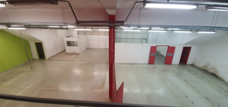 Imagem Casa para Alugar, 800 m² em Jardim Dos Camargos - Barueri