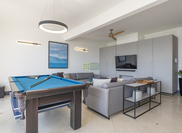 Imagem Casa com 7 Quartos à Venda, 360 m² em Balneário Perequê - Porto Belo Imagem Casa com 7 Quartos à Venda, 360 m² em Balneário Perequê - Porto Belo