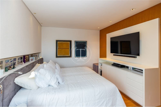 Imagem Apartamento com 3 Quartos à Venda, 198 m² em Vila Nova Conceição - São Paulo