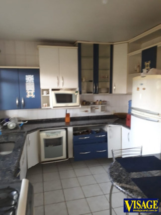 Imagem Casa com 3 Quartos para Alugar, 600 m² em Jd. Florida - Jacareí Imagem Casa com 3 Quartos para Alugar, 600 m² em Jd. Florida - Jacareí