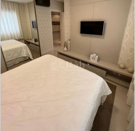 Imagem Apartamento com 4 Quartos à Venda, 183 m² em Centro - Balneário Camboriú Imagem Apartamento com 4 Quartos à Venda, 183 m² em Centro - Balneário Camboriú