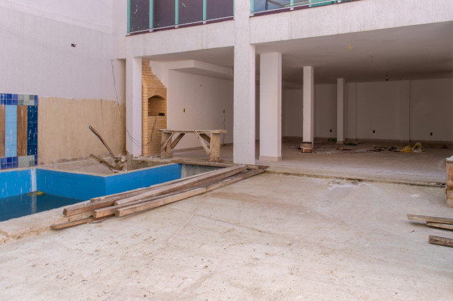 Imagem Casa com 3 Quartos à Venda, em Campo Grande - Rio De Janeiro Imagem Casa com 3 Quartos à Venda, em Campo Grande - Rio De Janeiro