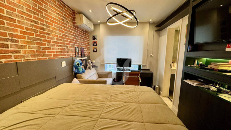 Imagem Apartamento com 3 Quartos à Venda, 230 m² em Melville Empresarial I E Ii - Barueri Imagem Apartamento com 3 Quartos à Venda, 230 m² em Melville Empresarial I E Ii - Barueri