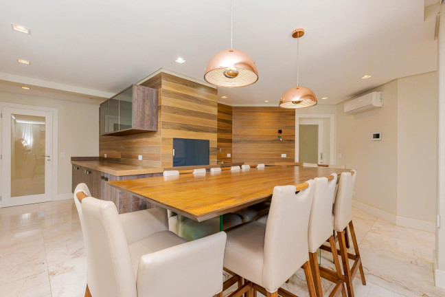 Apartamento com 5 Quartos à Venda, 441 m² em água Verde - Curitiba
