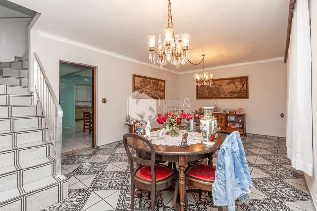 Casa com 3 Quartos à Venda, 250 m² em Vila Guilherme - São Paulo