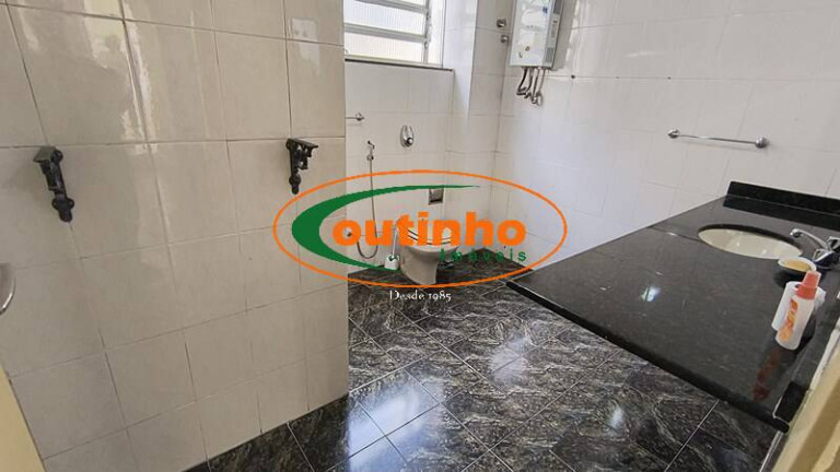 Imagem Apartamento com 2 Quartos à Venda, 108 m² em Tijuca - Rio De Janeiro Imagem Apartamento com 2 Quartos à Venda, 108 m² em Tijuca - Rio De Janeiro