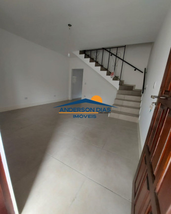 Casa com 2 Quartos à Venda, 85 m² em Jardim Primavera - Caraguatatuba