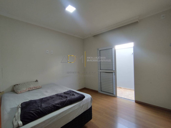 Imagem Casa com 3 Quartos à Venda, 250 m² em Jardim Cambuí - Botucatu