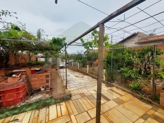 Imagem Casa com 1 Quarto à Venda, 49 m² em Jardim Ypê - Botucatu