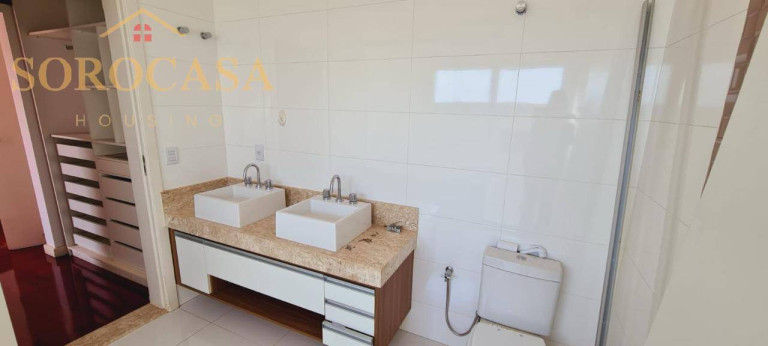 Imagem Casa com 3 Quartos à Venda,  em Wanel Ville - Sorocaba
