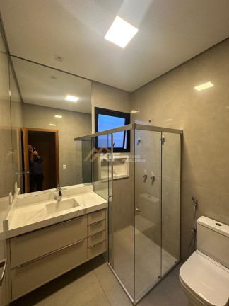 Imagem Casa de Condomínio com 3 Quartos à Venda, 174 m² em Vila Do Golfe - Ribeirão Preto Imagem Casa de Condomínio com 3 Quartos à Venda, 174 m² em Vila Do Golfe - Ribeirão Preto
