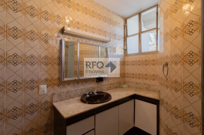 Imagem Casa com 3 Quartos à Venda, 277 m² em Bosque Da Saúde - São Paulo