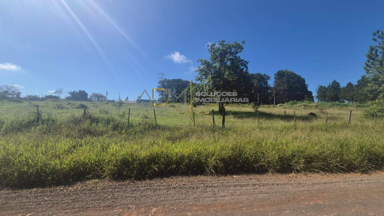 Terreno à Venda, 2.200 m² em Recanto Da Amizade - Botucatu