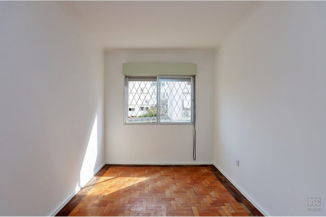 Imagem Apartamento com 2 Quartos à Venda, 58 m² em Menino Deus - Porto Alegre Imagem Apartamento com 2 Quartos à Venda, 58 m² em Menino Deus - Porto Alegre