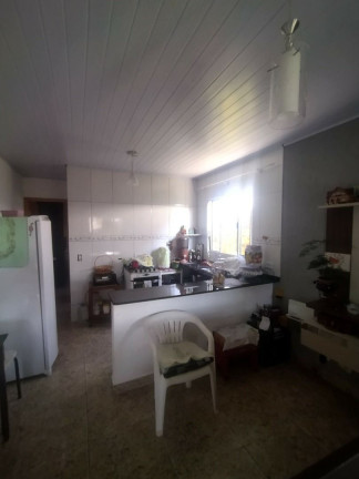 Imagem Casa com 1 Quarto à Venda, 145 m² em Itaóca - Mongaguá Imagem Casa com 1 Quarto à Venda, 145 m² em Itaóca - Mongaguá
