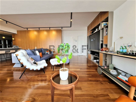 Apartamento com 2 Quartos à Venda, 128 m² em Brooklin - São Paulo