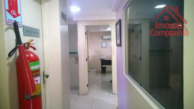 Imagem Sala Comercial à Venda, 125 m² em Meireles - Fortaleza Imagem Sala Comercial à Venda, 125 m² em Meireles - Fortaleza