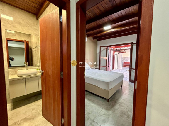Imagem Casa com 3 Quartos à Venda, 180 m² em Centro - Bombinhas
