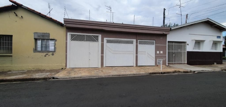 Imóvel com 5 Quartos à Venda, 280 m² em Paulista - Piracicaba