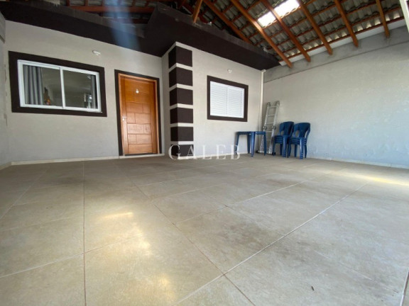 Imagem Casa com 2 Quartos à Venda, 125 m² em Nova Cerejeira - Atibaia Imagem Casa com 2 Quartos à Venda, 125 m² em Nova Cerejeira - Atibaia