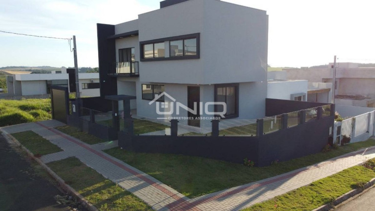 Imagem Casa com 3 Quartos à Venda, 144 m² em Fraron - Pato Branco