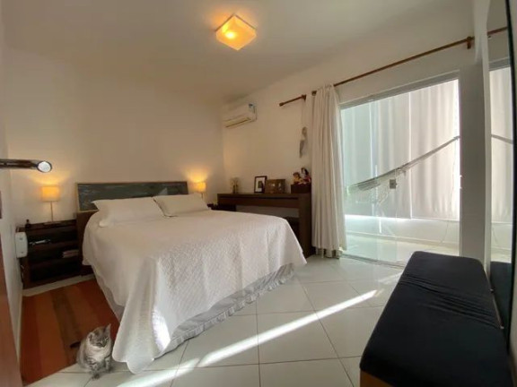 Imagem Casa com 4 Quartos à Venda, 147 m² em Buraquinho - Lauro De Freitas Imagem Casa com 4 Quartos à Venda, 147 m² em Buraquinho - Lauro De Freitas