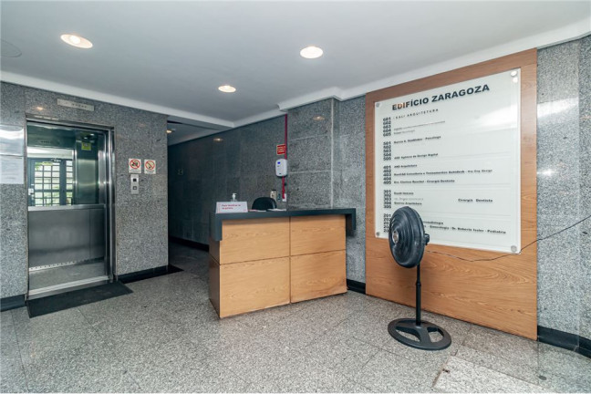 Imagem Sala Comercial à Venda, em Auxiliadora - Porto Alegre Imagem Sala Comercial à Venda, em Auxiliadora - Porto Alegre