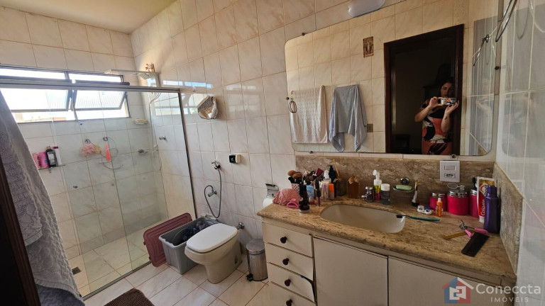 Imagem Casa com 4 Quartos à Venda, 255 m² em São Francisco - Patos De Minas