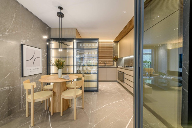 Imagem Apartamento com 3 Quartos à Venda, 234 m² em Petrópolis - Porto Alegre Imagem Apartamento com 3 Quartos à Venda, 234 m² em Petrópolis - Porto Alegre
