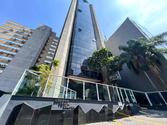 Sala Comercial à Venda, 80 m² em Sé - São Paulo