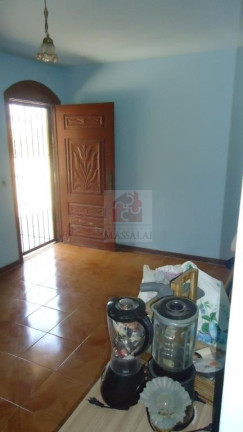 Imagem Casa com 3 Quartos à Venda, 190 m² em Medianeira - Porto Alegre