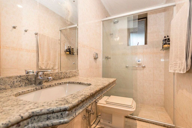 Imagem Apartamento com 3 Quartos à Venda, 12.200 m² em Santa Tereza - Porto Alegre