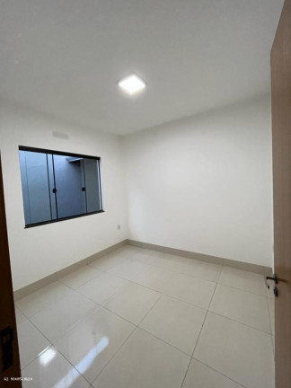 Imagem Casa com 3 Quartos à Venda, 180 m² em Residencial Itaipu - Goiânia Imagem Casa com 3 Quartos à Venda, 180 m² em Residencial Itaipu - Goiânia