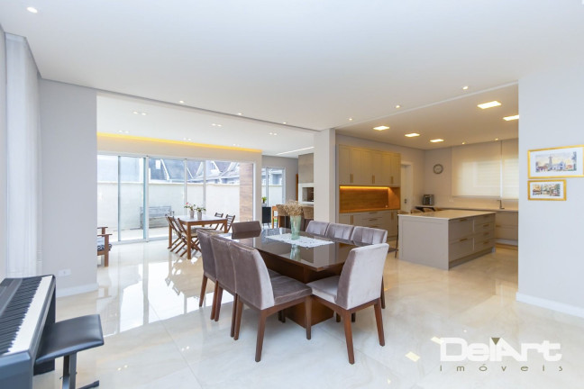 Imagem Casa com 3 Quartos à Venda, 398 m² em Uberaba - Curitiba