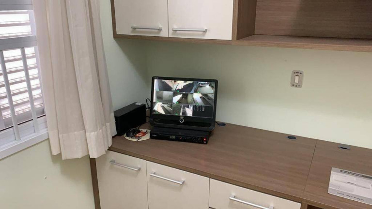 Imagem Casa com 4 Quartos à Venda, 318 m² em Jardim Ermida I - Jundiaí Imagem Casa com 4 Quartos à Venda, 318 m² em Jardim Ermida I - Jundiaí