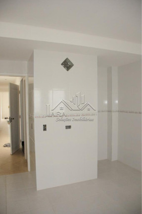 Imagem Sobrado com 3 Quartos à Venda, em Itaquera - São Paulo Imagem Sobrado com 3 Quartos à Venda, em Itaquera - São Paulo