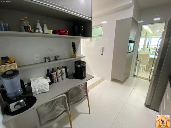 Imagem Apartamento com 3 Quartos à Venda, 112 m² em Jardim Armação - Salvador
