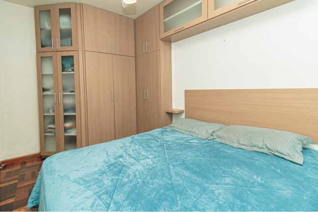 Imagem Apartamento com 2 Quartos à Venda, 48 m² em Passo Da Areia - Porto Alegre