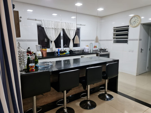 Imagem Casa com 3 Quartos à Venda, 270 m² em Cotia