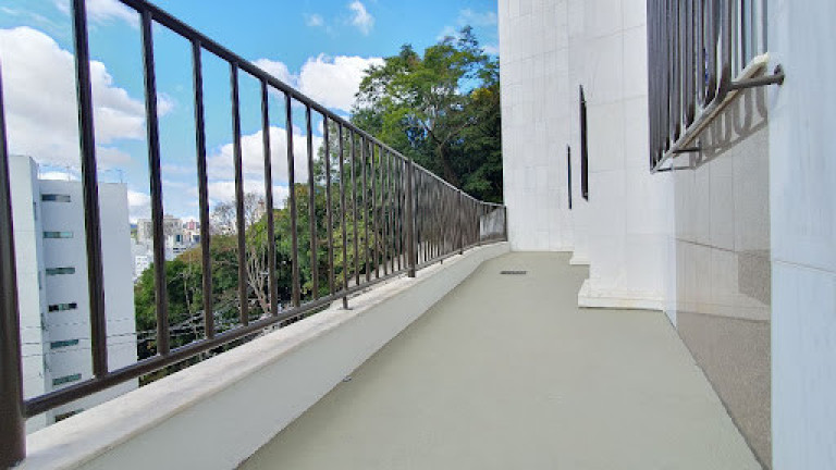 Imagem Apartamento com 3 Quartos à Venda, 112 m² em Centro - Juiz De Fora