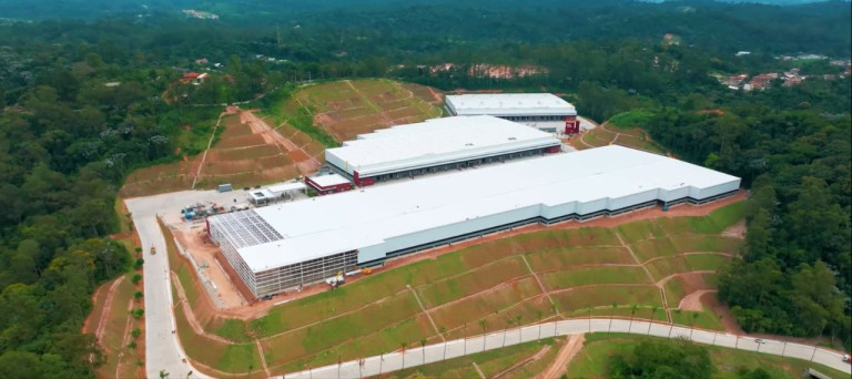 Imagem Imóvel para Alugar, 15.222 m² em Quinhaú - Embu Das Artes Imagem Imóvel para Alugar, 15.222 m² em Quinhaú - Embu Das Artes