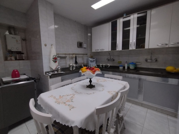 Imagem Apartamento com 3 Quartos à Venda, 210 m² em Copacabana - Rio De Janeiro
