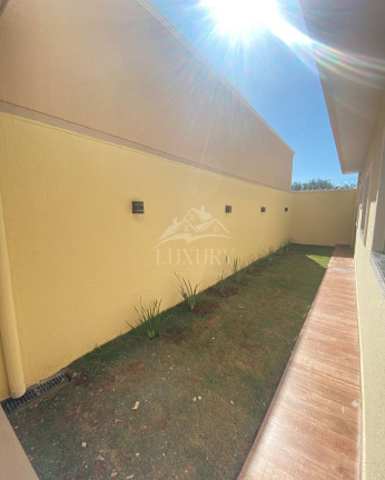 Casa com 3 Quartos à Venda, 110 m² em Das Indústrias - Senador Canedo
