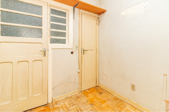 Imagem Apartamento com 3 Quartos à Venda, 149 m² em Centro Histórico - Porto Alegre Imagem Apartamento com 3 Quartos à Venda, 149 m² em Centro Histórico - Porto Alegre